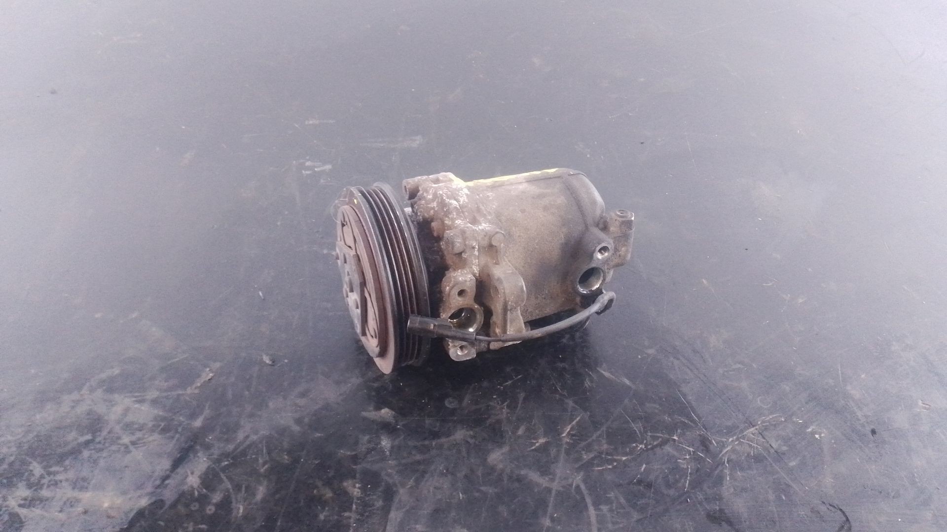 COMPRESOR AIRE ACONDICIONADO SUZUKI GRAND VITARA I (FT, HT) P3-B2-10-4 P3B2104