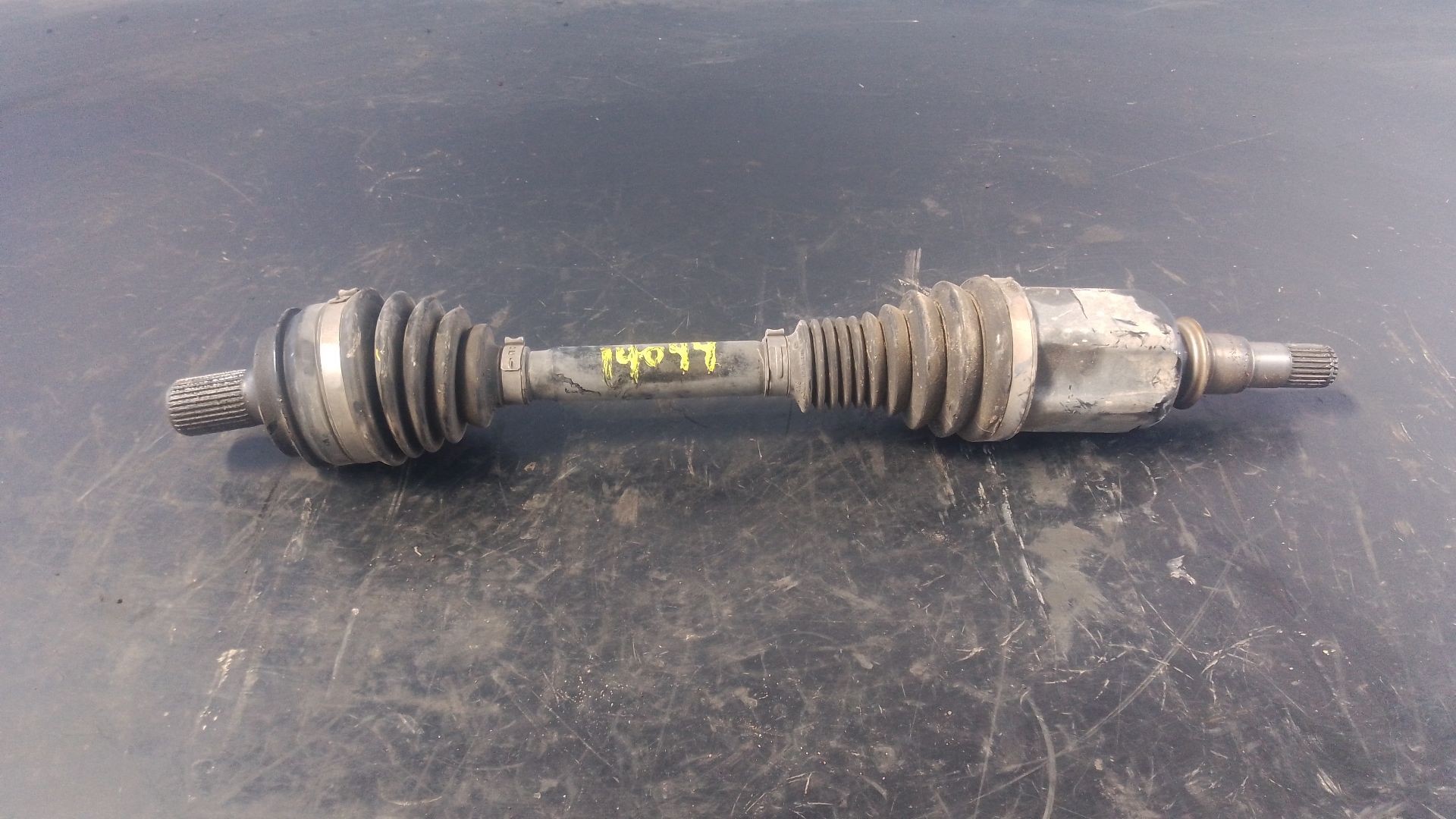TRANSMISION DELANTERA IZQUIERDA MERCEDES-BENZ GLC (X253) A2533302200 / P1-B7-12 A2533302200P1B712