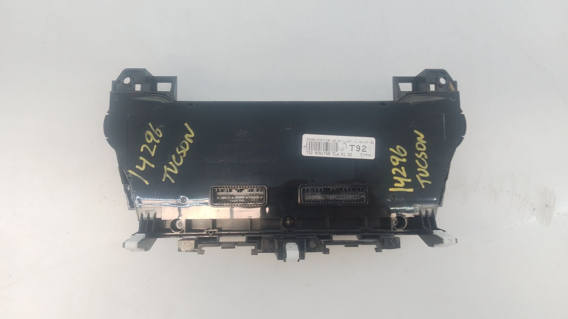 MANDO CLIMATIZADOR HYUNDAI TUCSON (TL, TLE) 97250D7271 / E3-A3-23-4 97250D7271E3A3234 - Vista 3