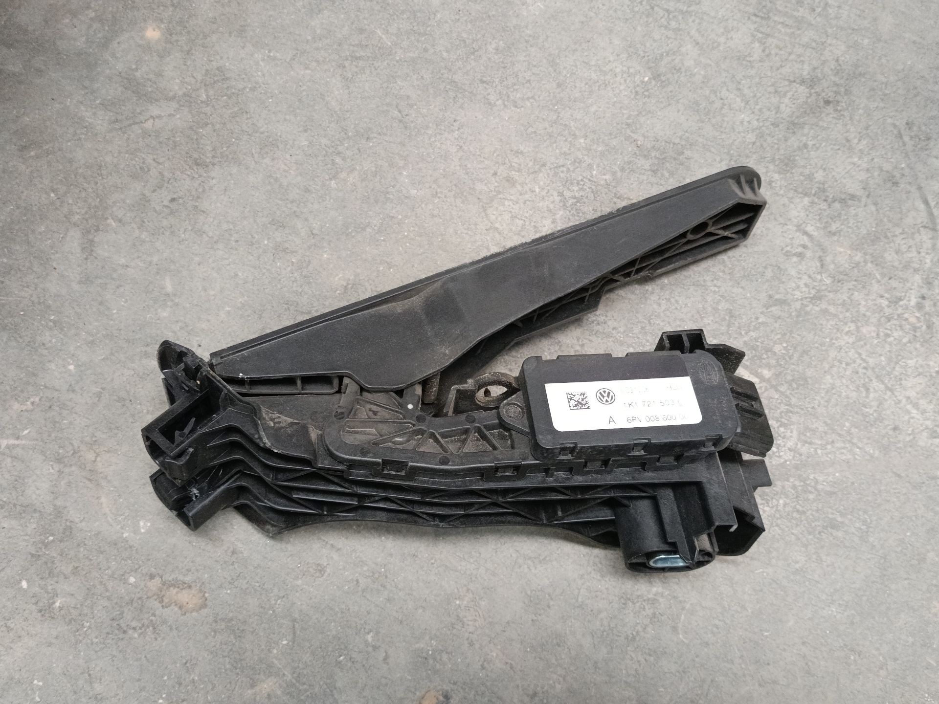 PEDAL ACELERADOR VOLKSWAGEN PASSAT B6 (3C2) 1K1721503L / A6PV008600 1K1721503LA6PV008600