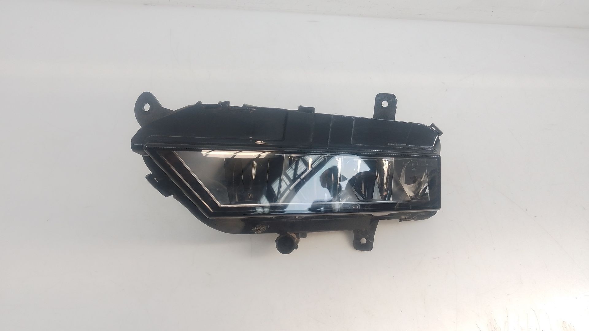 FARO ANTINIEBLA IZQUIERDO SKODA KAMIQ (NW4) 657941699A / E1-A5-3-2 657941699AE1A532 - Vista 2