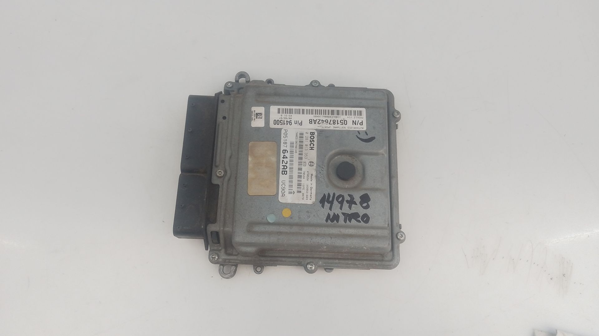 CENTRALITA MOTOR UCE DODGE NITRO P05187642AB / E3-B6-22-1 / 0281013353 P05187642ABE3B62210281013353