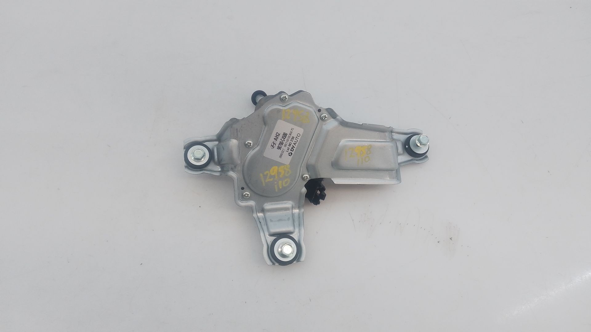 MOTOR LIMPIA TRASERO HYUNDAI i10 III (AC3, AI3) 98700C4500 / E2-B5-9-2 / 001101036875 98700C4500E2B592001101036875