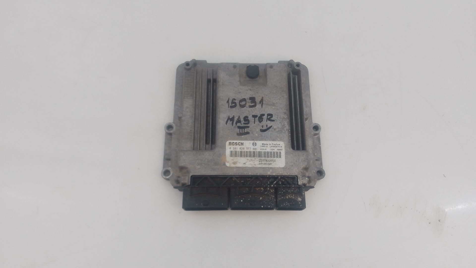 CENTRALITA MOTOR UCE RENAULT MASTER III Caja/Chasis (EV, HV, UV) 237102265R / E2-A1-18-4 / 0281030577 237102265RE2A11840281030577