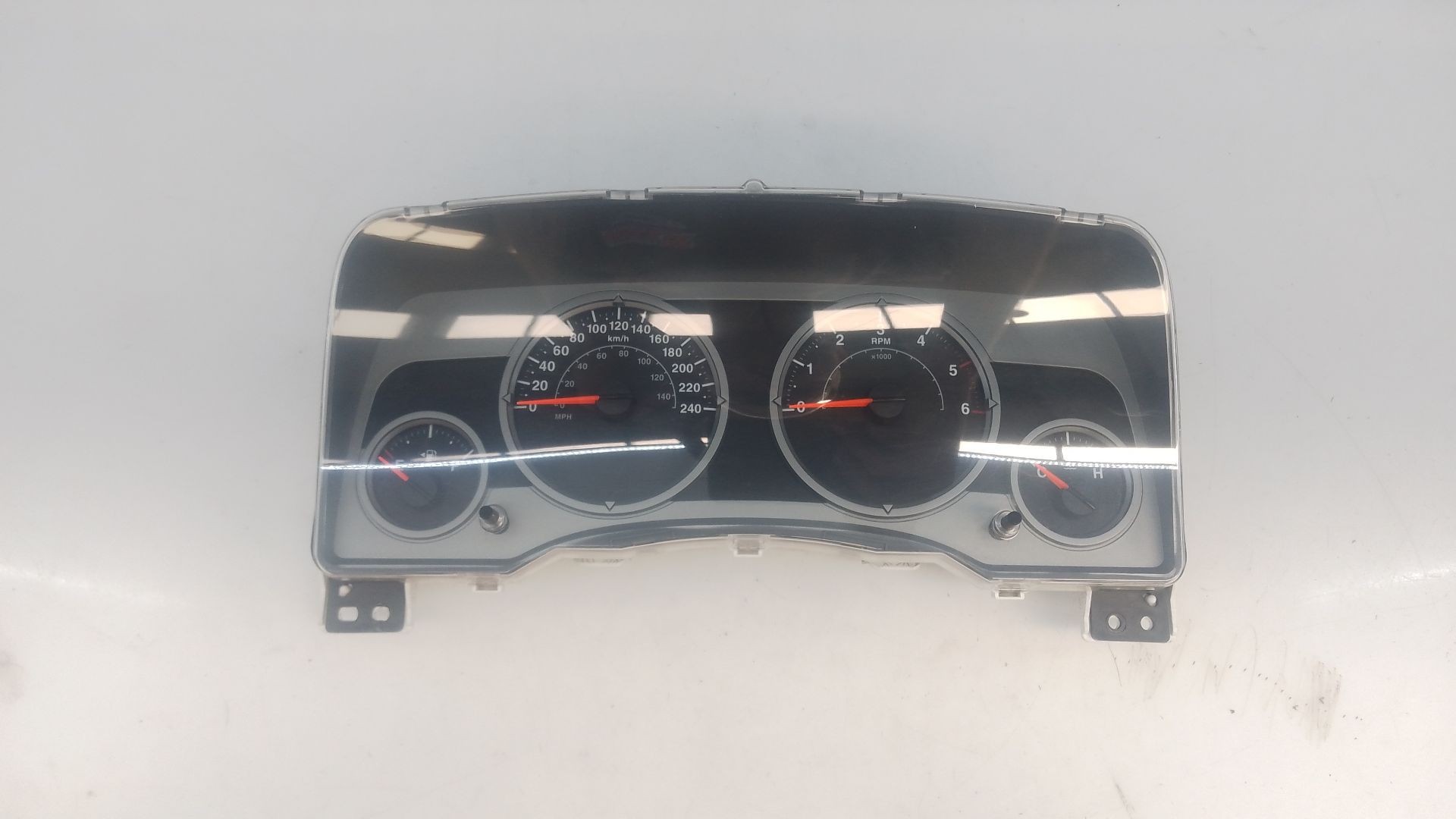 CUADRO INSTRUMENTOS JEEP COMPASS (MK49) 05107018AE / E3-B6-23-5 / CR0035007K0CE 05107018AEE3B6235CR0035007K0CE