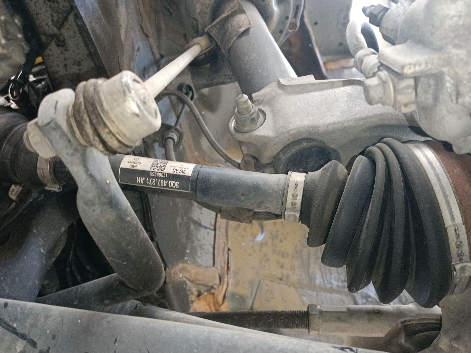 TRANSMISION DELANTERA IZQUIERDA AUDI Q3 Sportback (F3N) 3Q0407271AH 3Q0407271AH