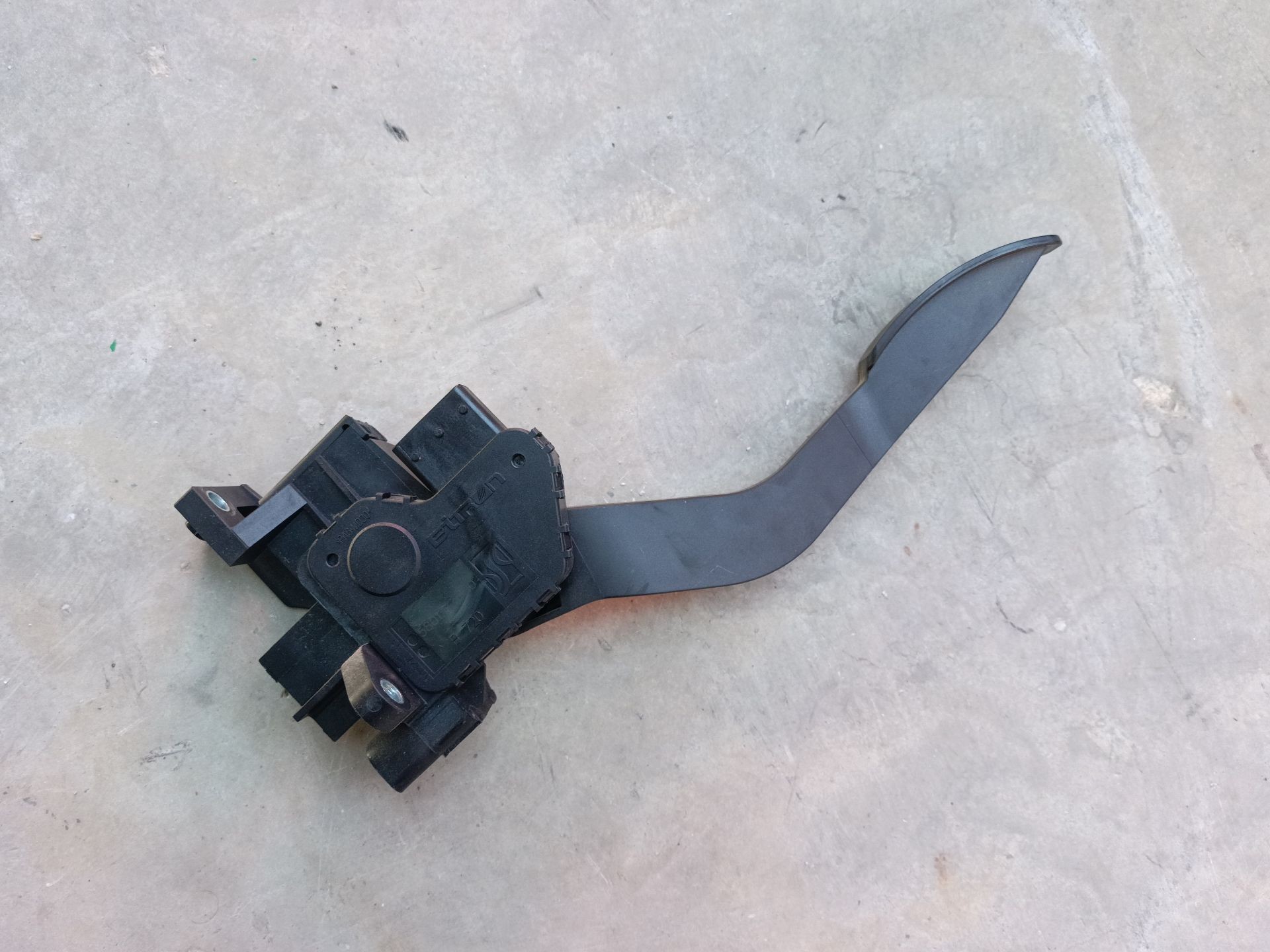 PEDAL ACELERADOR IVECO DAILY VI Furgoneta 5801333490 5801333490