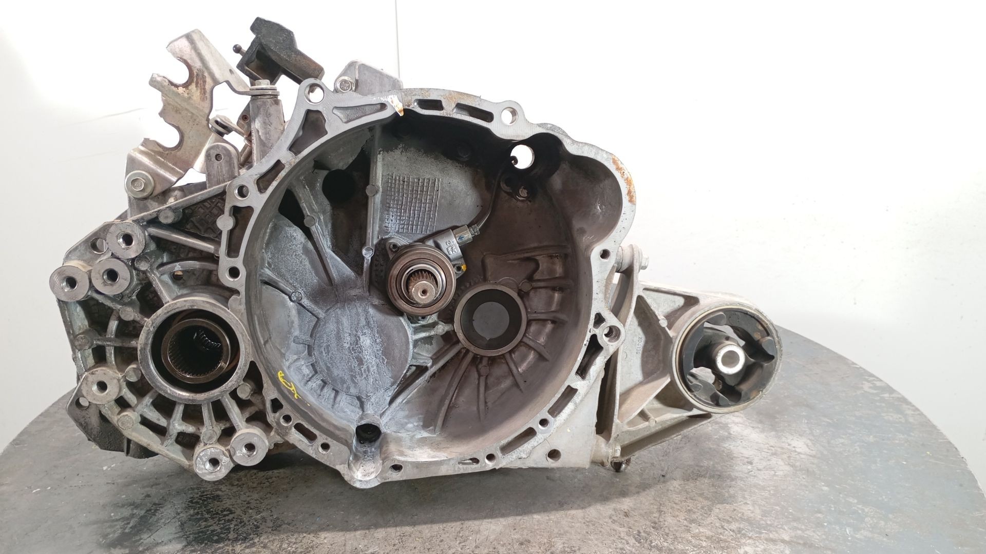 CAJA CAMBIOS OPEL ANTARA GL044227 / M1-A3-157 / BW4357 GL044227M1A3157BW4357 - Vista 2