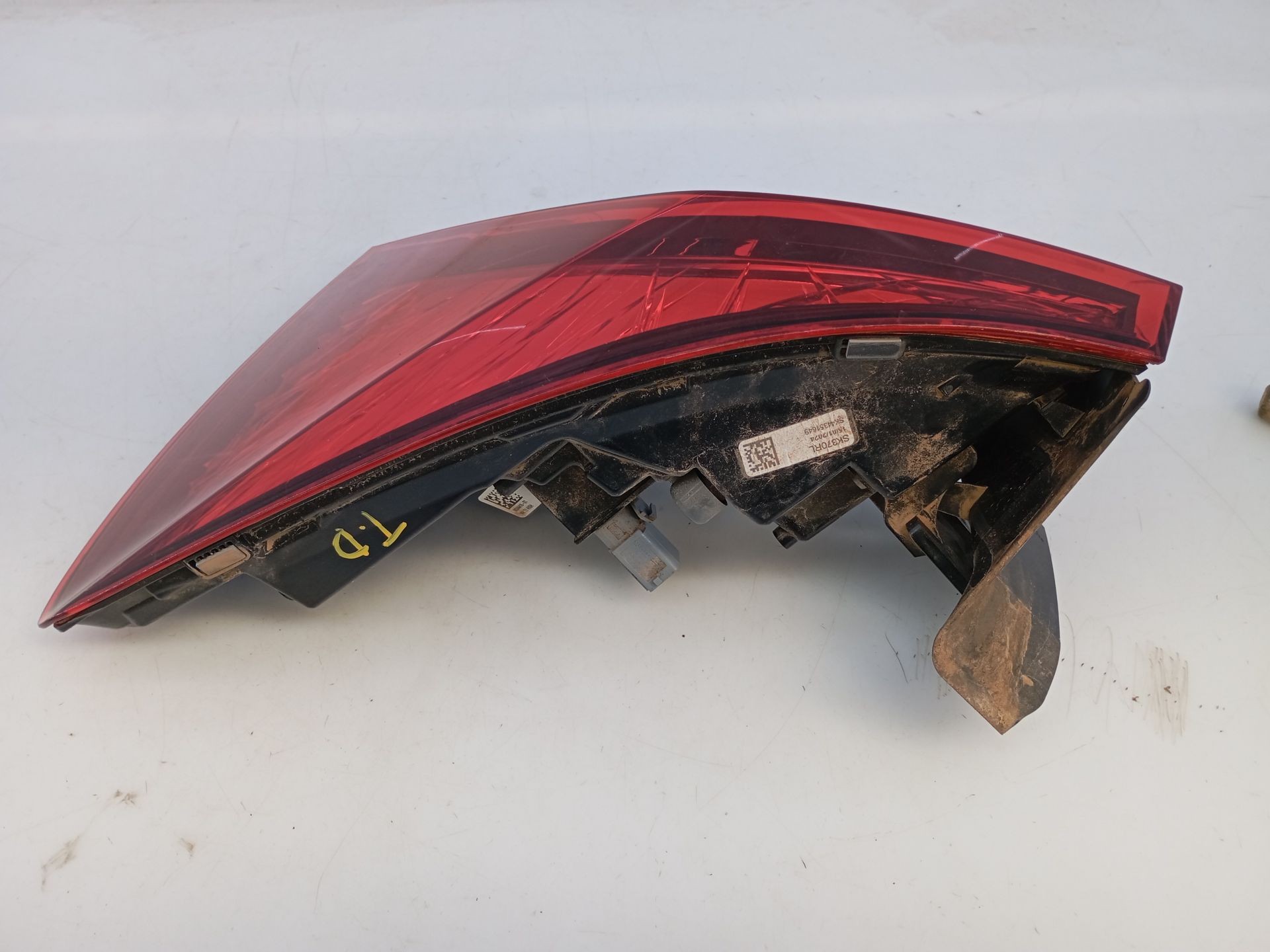 PILOTO TRASERO DERECHO SKODA SCALA (NW1) 557945208A / E1-A5-10-2 557945208AE1A5102 - Vista 3