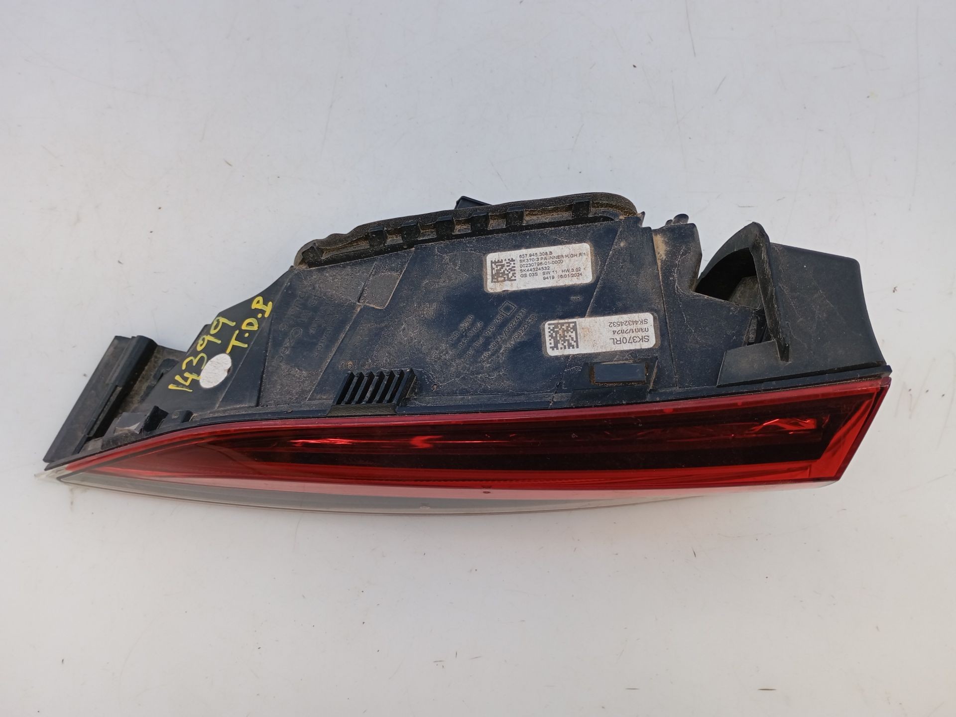 PILOTO TRASERO DERECHO PORTON SKODA SCALA (NW1) 657945308B / E1-A5-10-2 657945308BE1A5102 - Vista 3