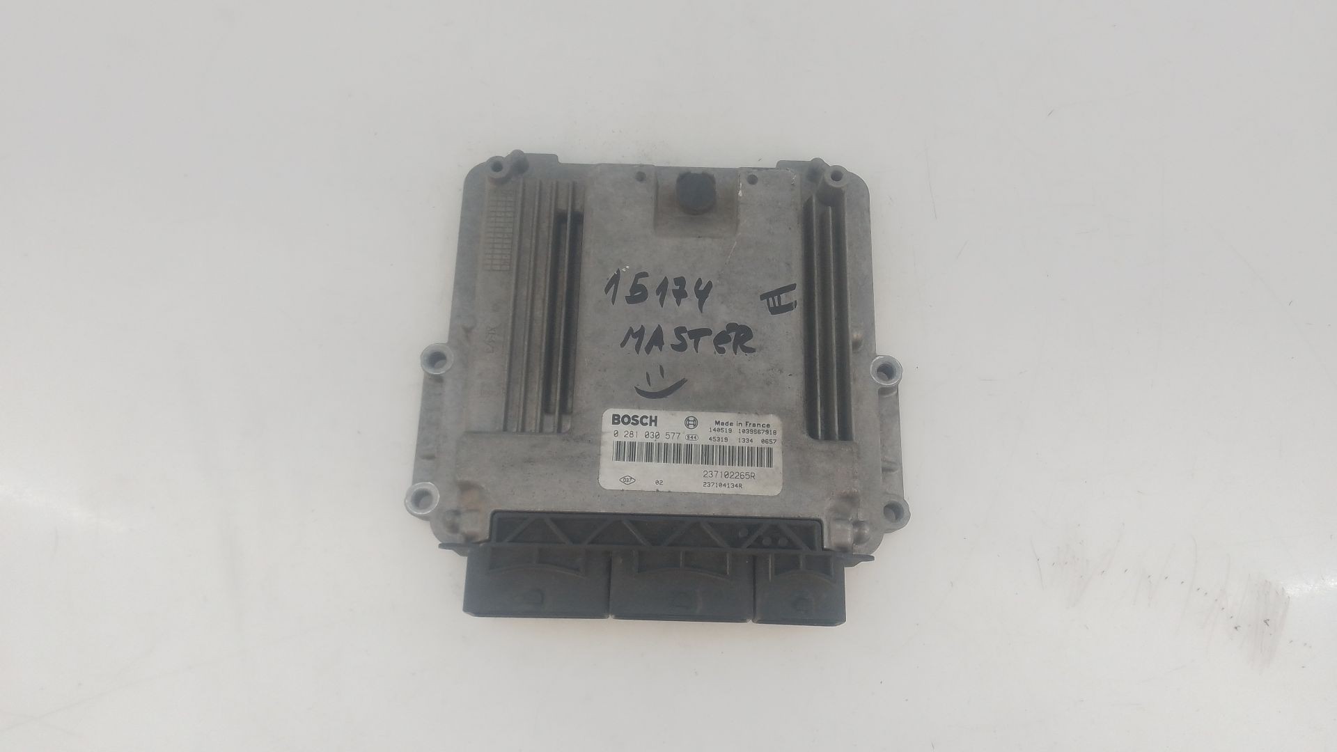 CENTRALITA MOTOR UCE RENAULT MASTER III Caja/Chasis (EV, HV, UV) 237102265R / E2-A1-19-1 / 0281030577 237102265RE2A11910281030577