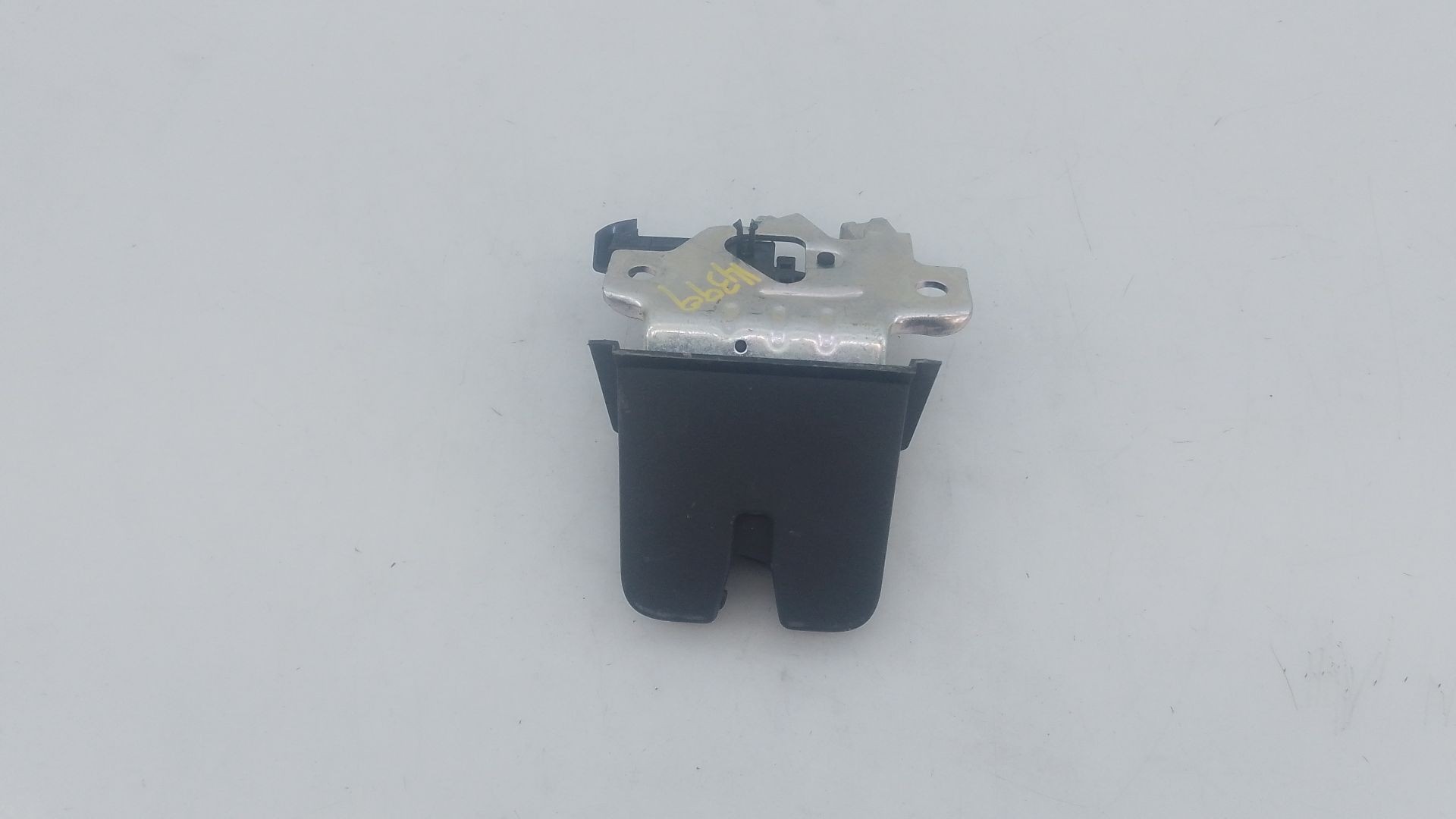 CERRADURA MALETERO / PORTON SKODA SCALA (NW1) A102523 / E1-A5-4-1 A102523E1A541