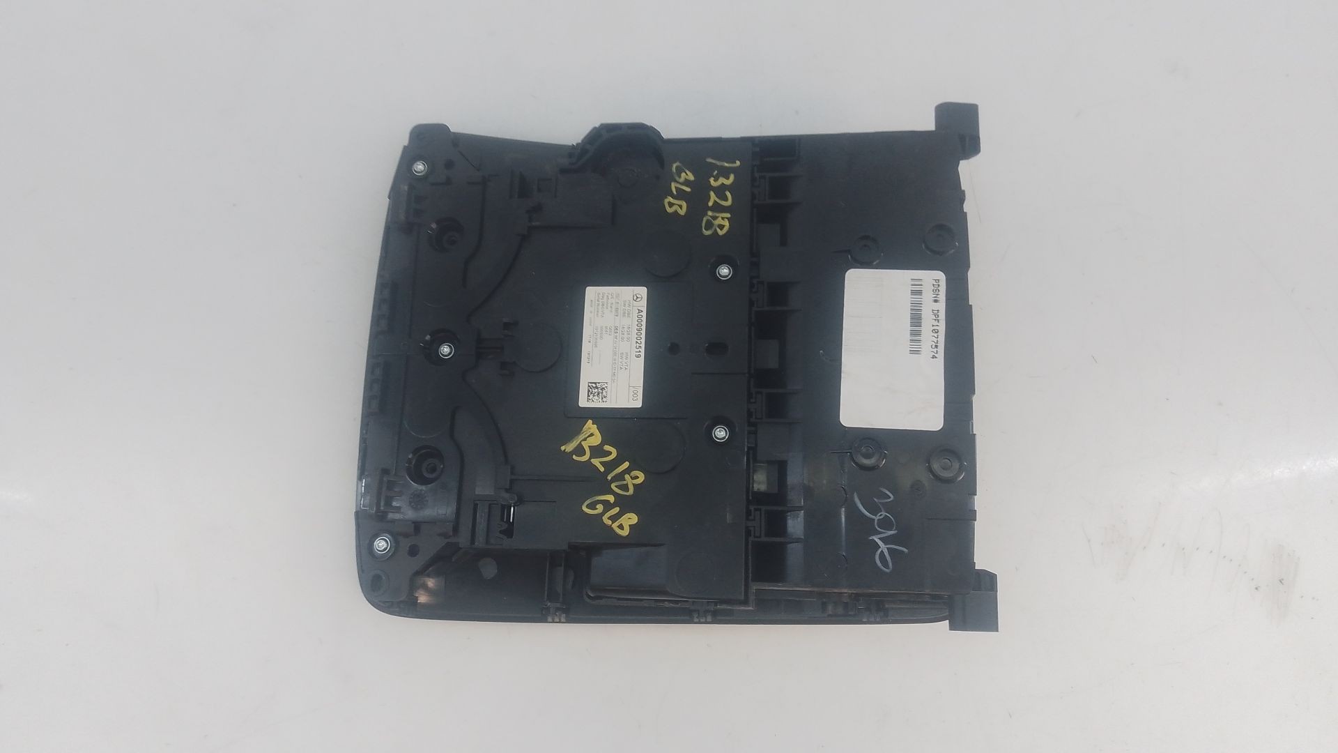 LUZ INTERIOR MERCEDES-BENZ GLB (X247) A0009002519 / E1-A2-3-2 A0009002519E1A232 - Vista 3