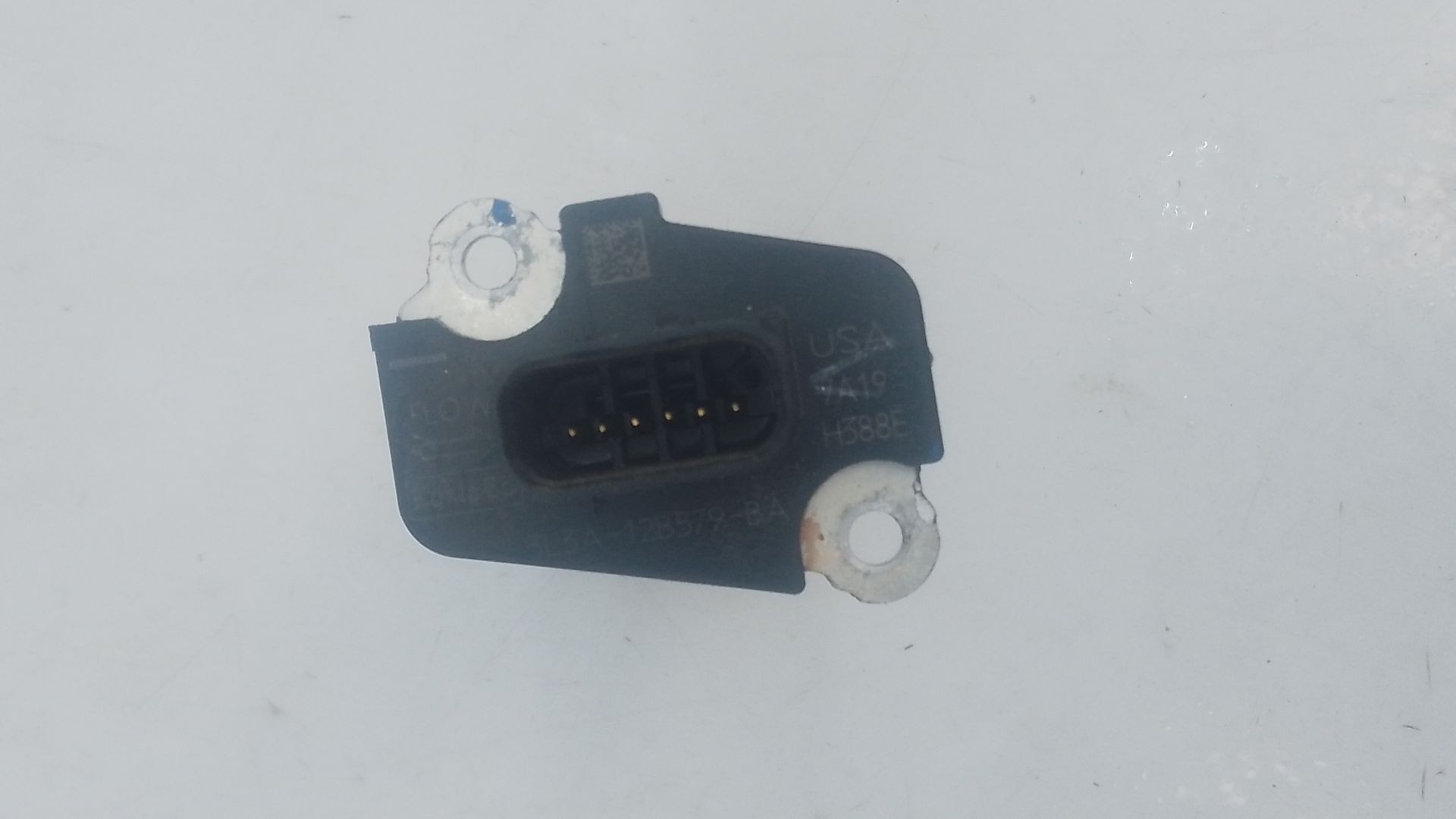 CAUDALIMETRO FORD ECOSPORT 3L3A12B579BA / E3-B6-30-2 3L3A12B579BAE3B6302 - Vista 3
