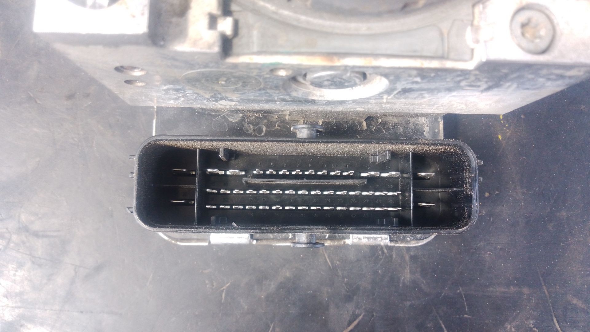 ABS RENAULT TRAFIC III Autobús (JG_) 476606907R / P3-B9-3-6 476606907RP3B936 - Vista 2