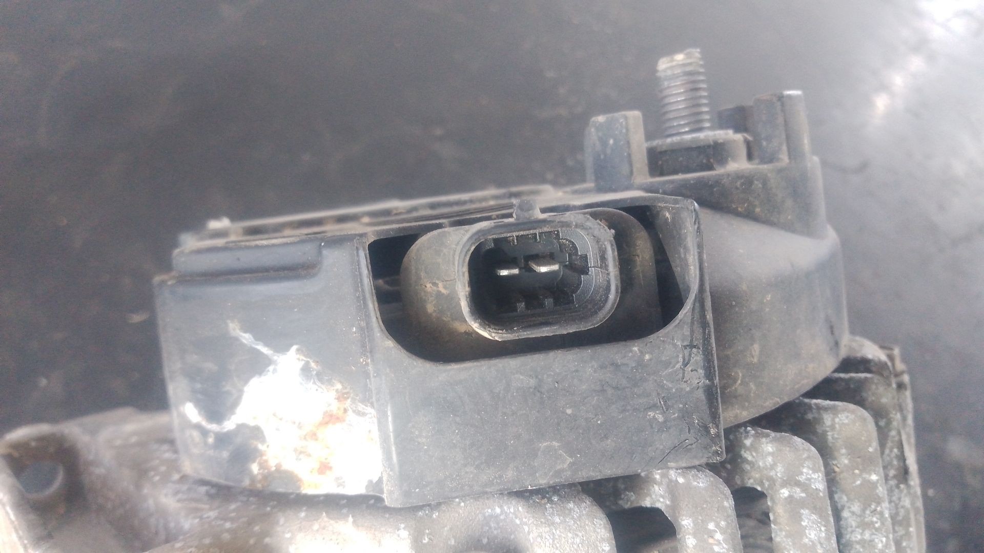 ALTERNADOR OPEL ASTRA J (P10) 13586366 / P3-A4-25-2 13586366P3A4252 - Vista 3