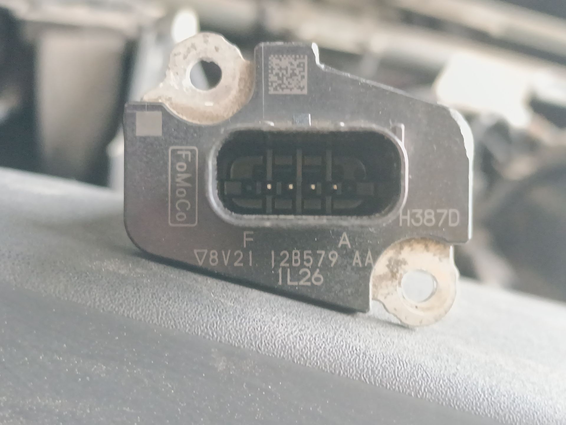 CAUDALIMETRO LAND ROVER RANGE ROVER EVOQUE (L538) 8V2112B579AA 8V2112B579AA