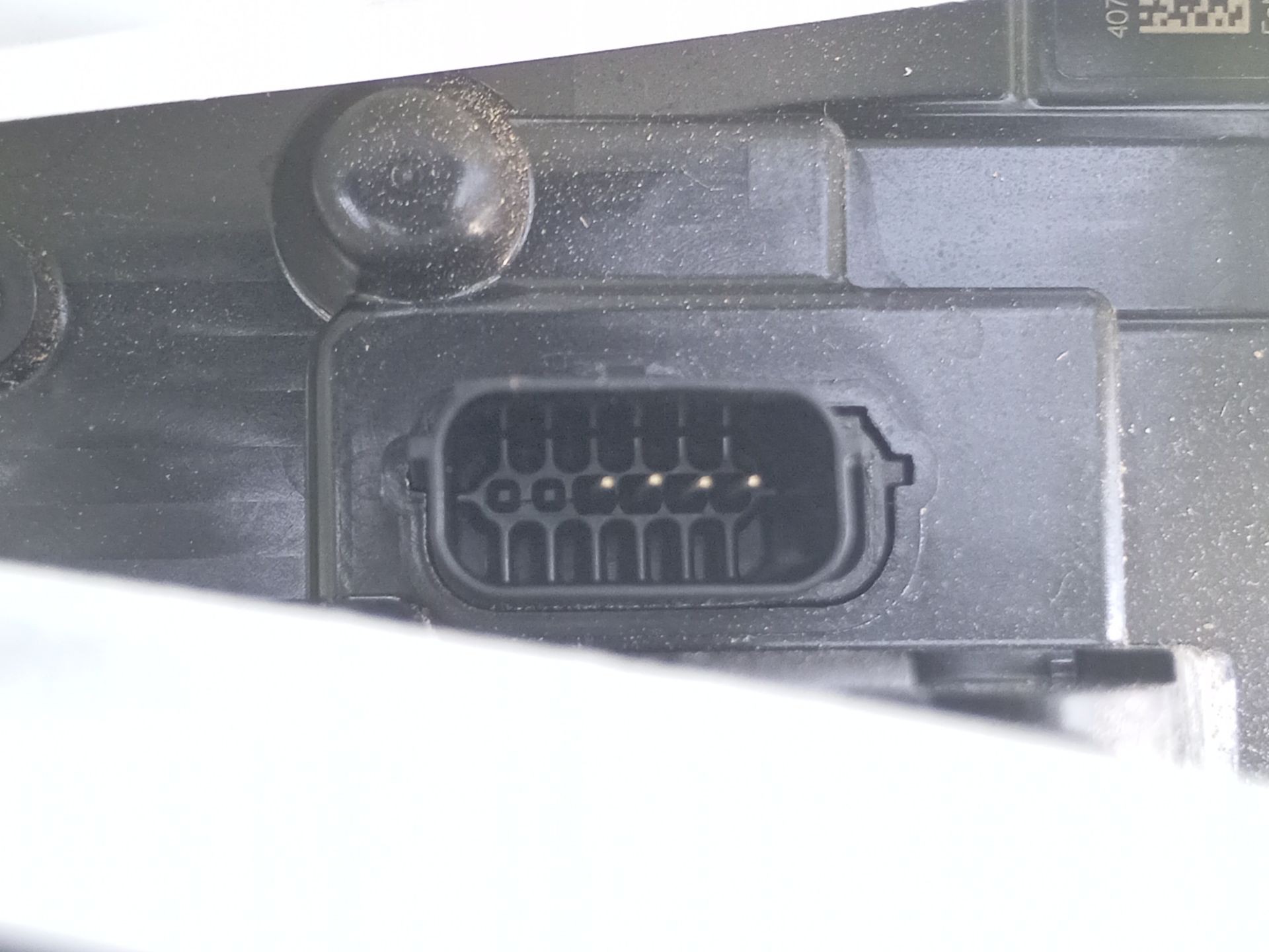 CERRADURA PUERTA TRASERA DERECHA FORD PUMA (J2K, CF7) L1TBA264A26AG / 40724189 L1TBA264A26AG40724189 - Vista 3